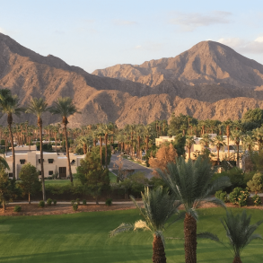 VIew of mountains on a sunny day in Palm Springs